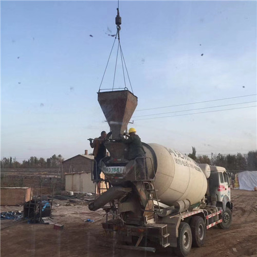 珠海市“精准瞄准”—— 吊车的 “定位导航” 技术